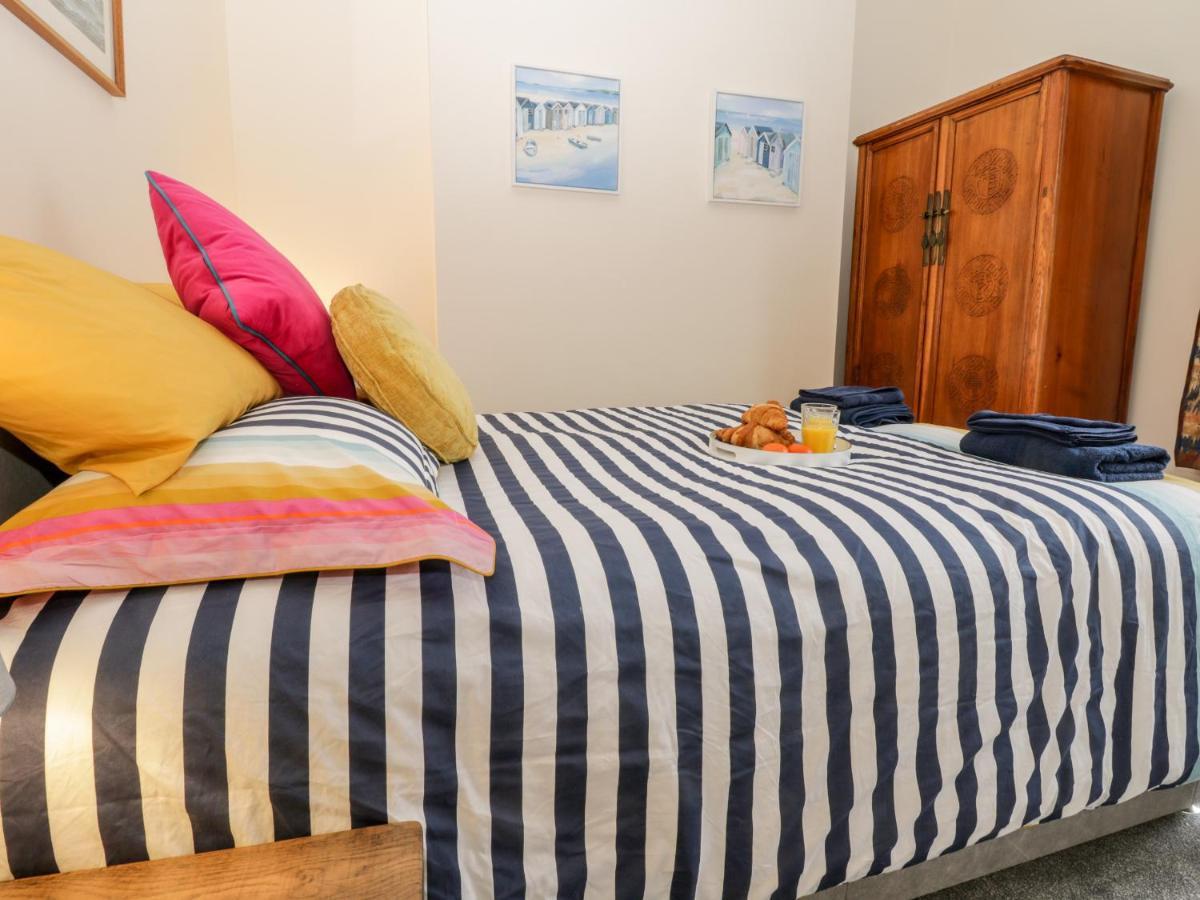 הוילה וויטבי Harbour Hideaway מראה חיצוני תמונה